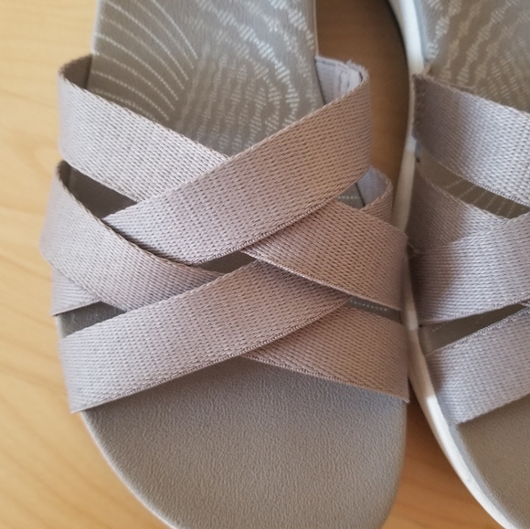 Clarks Cloudsteppers Sandals Women's Size 10M - Picture 9 of 14